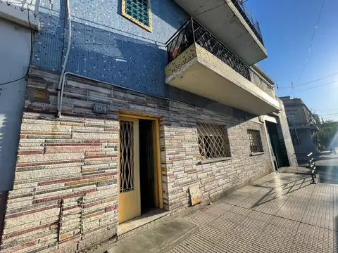 VENTA PH 3 AMBIENTES LA BOCA CABA  ACEPTA PERMUTA