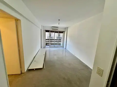 Suipacha 1200, Recoleta, Capital Federal.