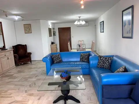 Departamento en Alquiler de 4 ambientes