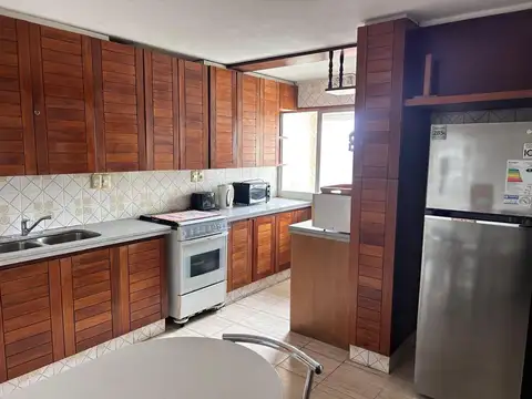 Departamento en Alquiler con 1 cocheras