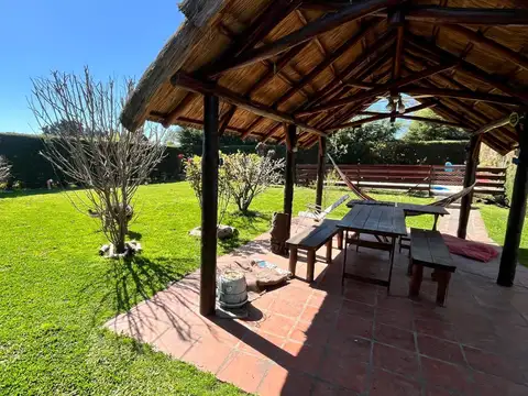 Parque Sakura Luis Bernardez 500