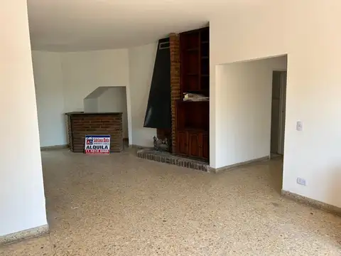 Departamento 4 ambientes con 2 baños