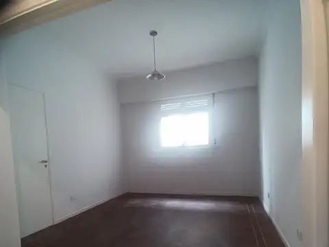 Depto Tipo Casa en Alquiler de 1 dormitorio