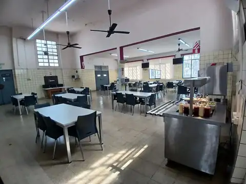 Galpón / deposito de 883 m2  en Barracas - EN VENTA