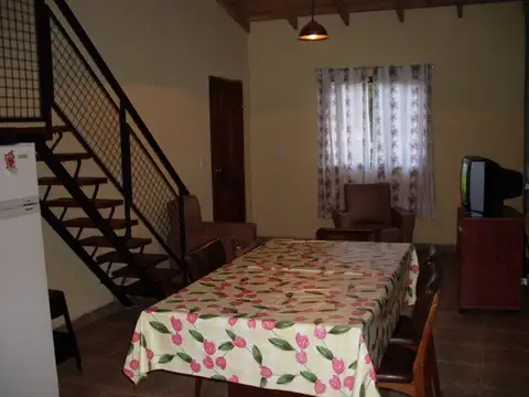 VENDO CASA DUPLEX EN PH, BARRIO SANTA ISABEL FRENTE A UNIDAD TURISTICA DE CHAPADMALAL.