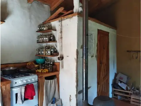 Casa 2 ambientes con 1 baño