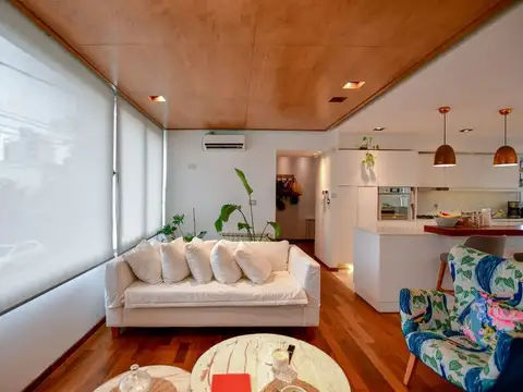 CASA VENTA LA PLATA PILETA COCHERA PATIO