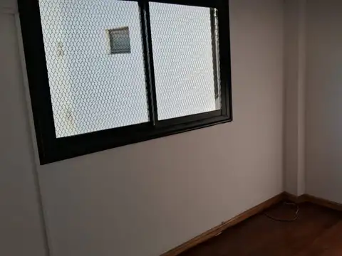 Departamento en Alquiler en Ramos Mejia, $ 850.000