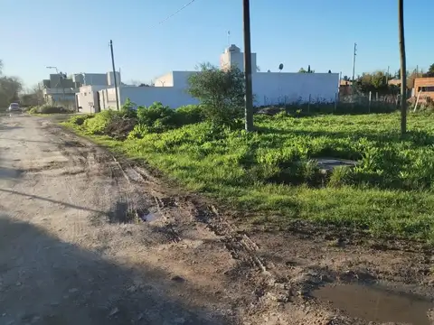 Terreno en venta EN ESQUINA
