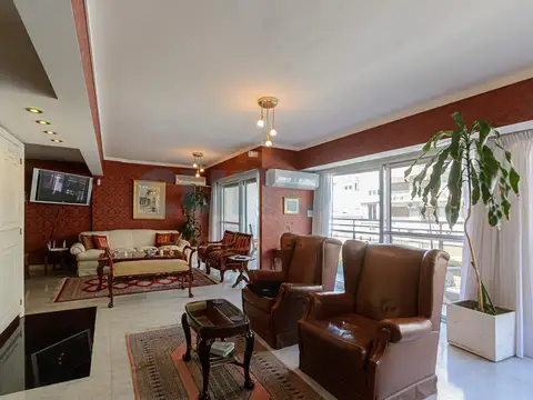 Departamento en Venta con 2 cocheras