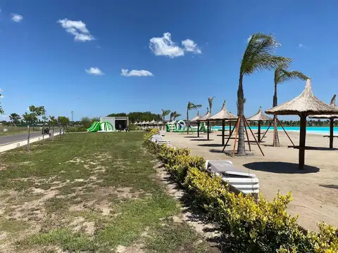 Vida Lagoon U012