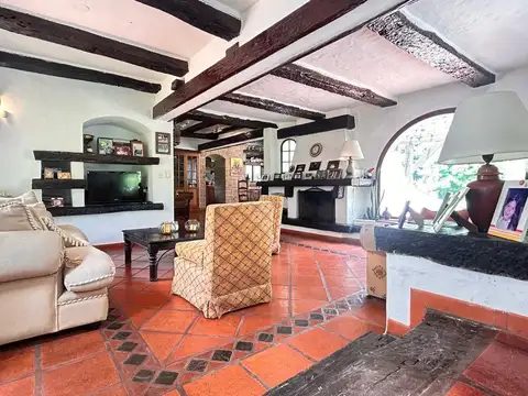 Casa en Venta en Larena Country Club, USD 182.000