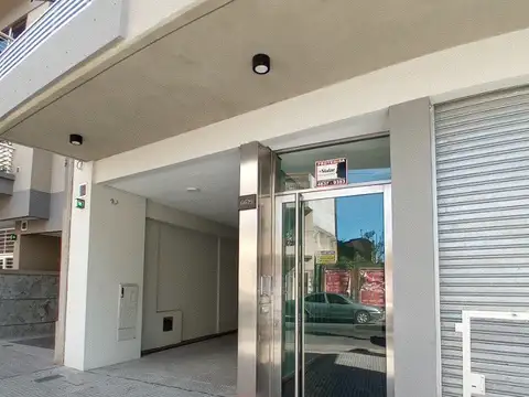 EXCELENTE MONOAMBIENTE CON BALCON A ESTRENAR