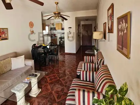 PH 3 ambientes con terraza, patio y quincho propio en Parque Avellaneda