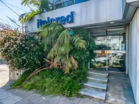 Olavarría e/ Avenida Hipólito Yrigoyen y San Martin