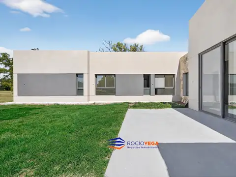 Casa en Venta en La Elina, USD 298.000
