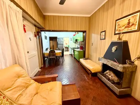 VENTA DE CASA EN SARANDI 3 AMBIENTES CON GARAGE