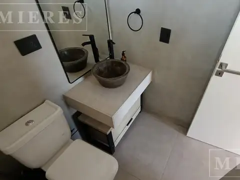 Casa en venta San Sebastian Area 10