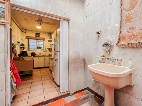 Depto Tipo Casa en Venta en Villa General Mitre, USD 134.900