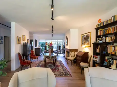 Casa en Venta en Carrasco , USD 655.000