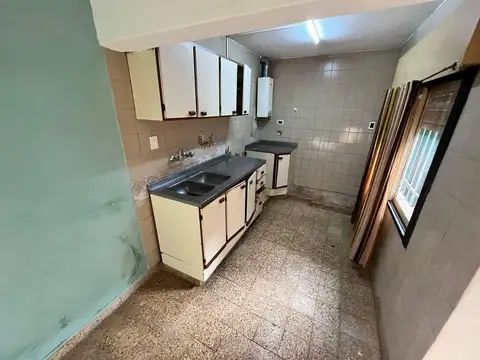 Casa 3 ambientes con 1 baño