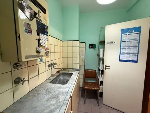 DEPTO. 2 AMB CON PATIO APTO PROFESIONAL LANUS OEST