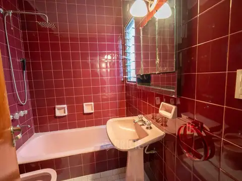 Depto Tipo Casa 7 ambientes con 3 baños