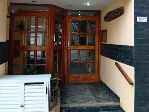 FALKNER 200, Piso 7