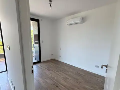 Donado 3900, Piso 2