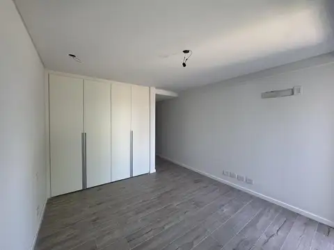 Departamento 5 ambientes con 3 baños