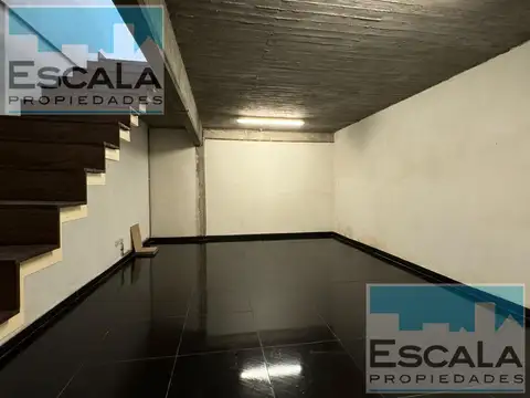 Oficina 3 ambientes con 1 baño