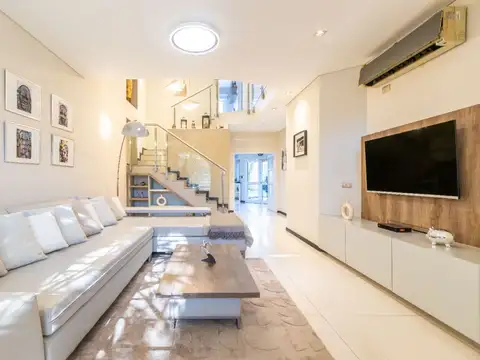 Casa en Venta de 5 dormitorios