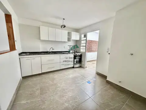 Departamento en Alquiler de 4 ambientes