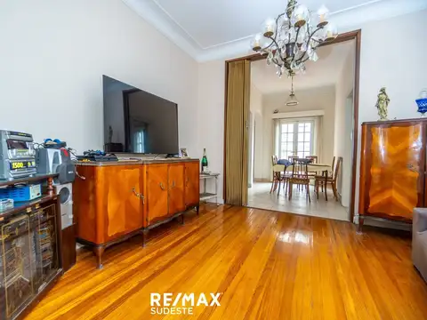 Depto Tipo Casa en Venta 66 años