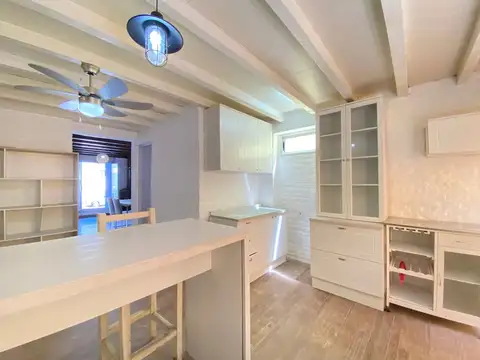 Casa 7 ambientes con 3 baños