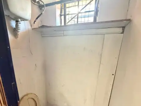 Local en esquina próximo al centro