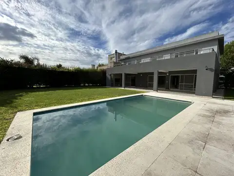 La Lomada, Pilar, 4 Dorm. Pileta