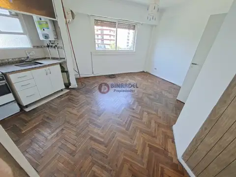 Monoambiente al frente