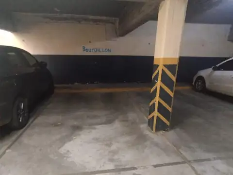 Catamarca 3100, Piso 01