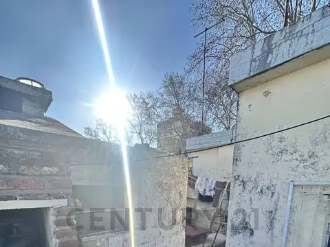 Venta de Dos casas En zona sur + Local Comercial