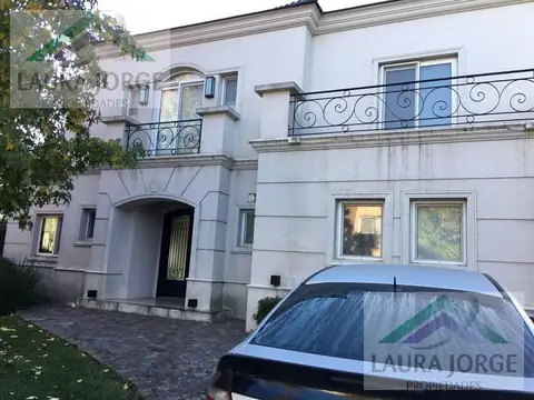 La Caballeriza Pilar