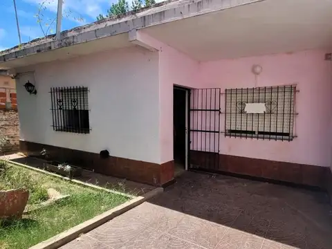 Casa en venta sobre la calle Oliden, APTA CREDITO, en Del Viso, Pilar!