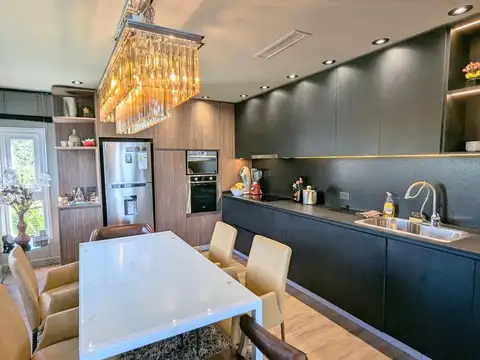 Departamento en Venta con 2 cocheras
