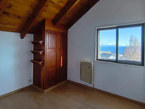 Depto Tipo Casa en Venta en Centro, USD 220.000