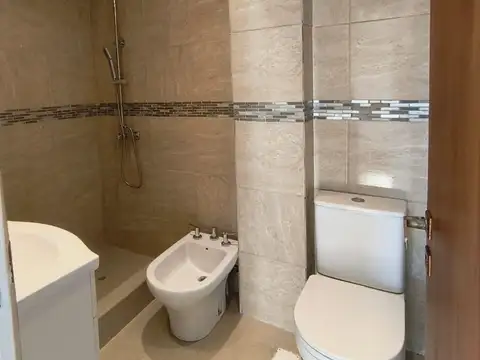 Depto Tipo Casa en Venta en Centro, USD 220.000
