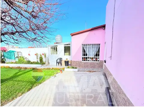 Casa 4 ambientes con 1 baño
