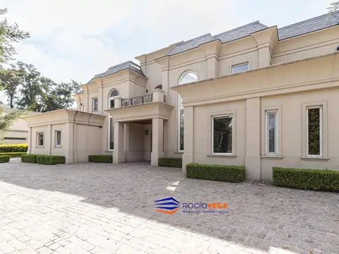 Casa en venta en San Diego Country Club Moreno