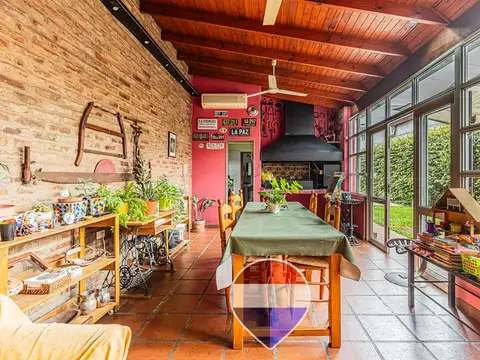 CASA EN VENTA LA PLATA