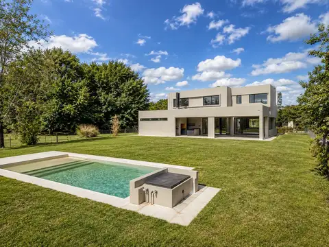 Lote 682, Kentucky Club de Campo Funes