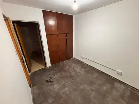 Departamento en Alquiler en Abasto, $ 320.000